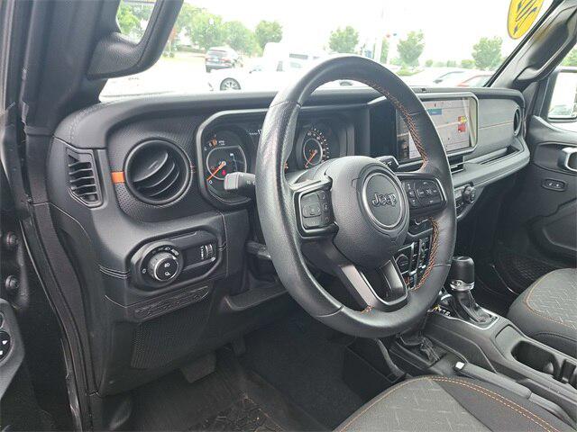 2024 Jeep Gladiator Sport