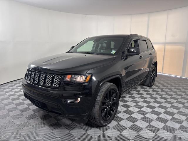 2020 Jeep Grand Cherokee Altitude 4X2
