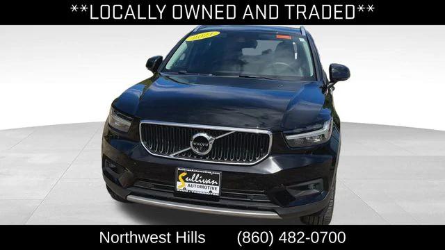 2021 Volvo XC40 T5 Momentum