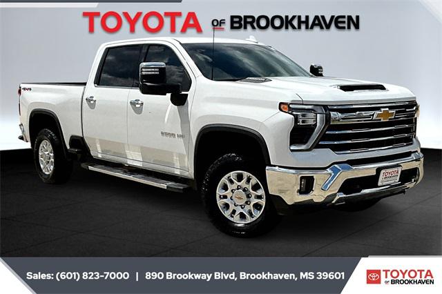 2024 Chevrolet Silverado 2500HD 4WD Crew Cab Standard Bed LTZ