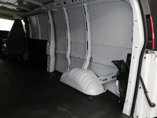2025 Chevrolet Express Cargo Van RWD 3500 Extended Wheelbase WT