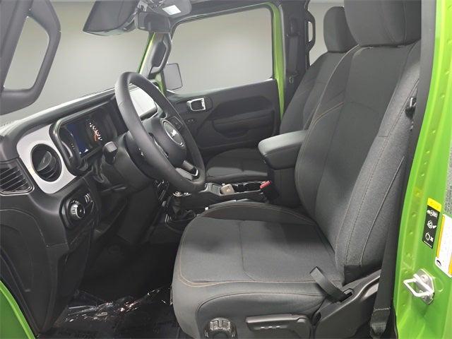 2025 Jeep Wrangler 4-Door Summit 4x4