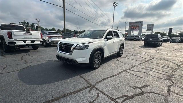 2024 Nissan Pathfinder SV FWD