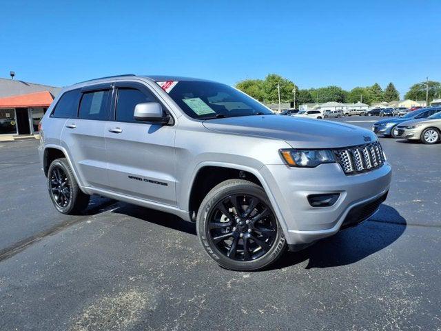 2020 Jeep Grand Cherokee Altitude 4X4 2020 Jeep Grand Cherokee Altitude 4X4