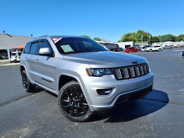 2020 Jeep Grand Cherokee Altitude 4X4 2020 Jeep Grand Cherokee Altitude 4X4