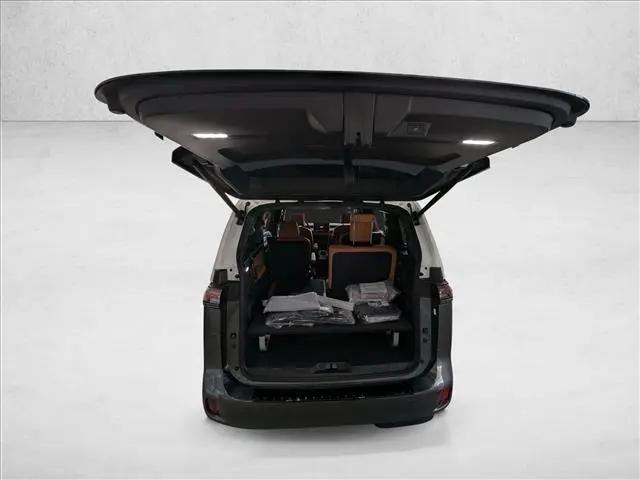 2025 Volkswagen ID. Buzz Pro S Plus