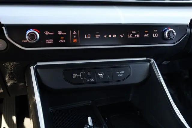 2026 Kia Carnival MPV SX