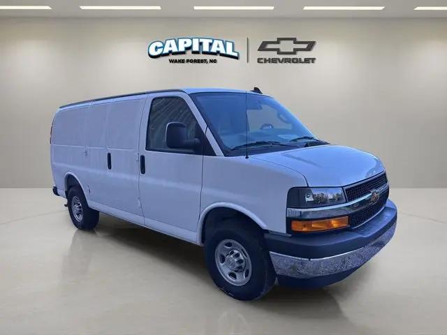 2025 Chevrolet Express Cargo Van RWD 2500 Regular Wheelbase WT