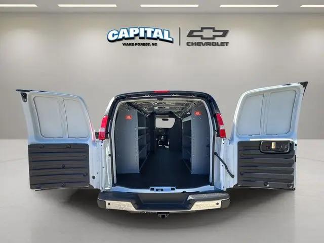 2025 Chevrolet Express Cargo Van RWD 2500 Regular Wheelbase WT