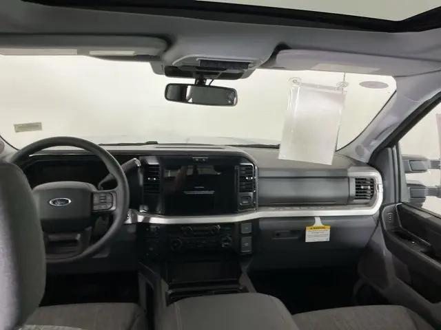 2026 Ford F-350 XLT