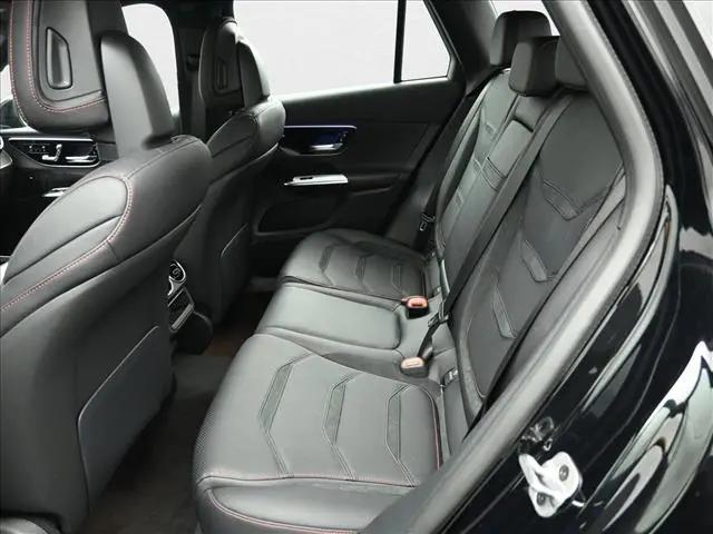 2026 Mercedes-Benz GLC 4MATIC