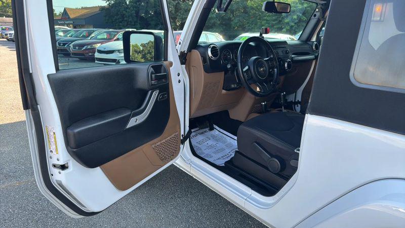2018 Jeep Wrangler JK Sahara 4x4