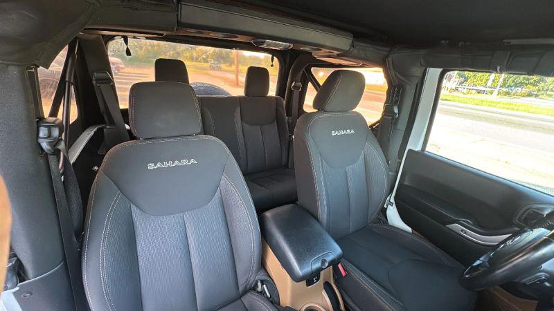 2018 Jeep Wrangler JK Sahara 4x4