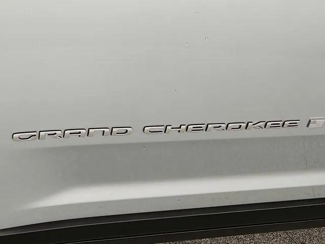 2025 Jeep Grand Cherokee L Limited 4x4