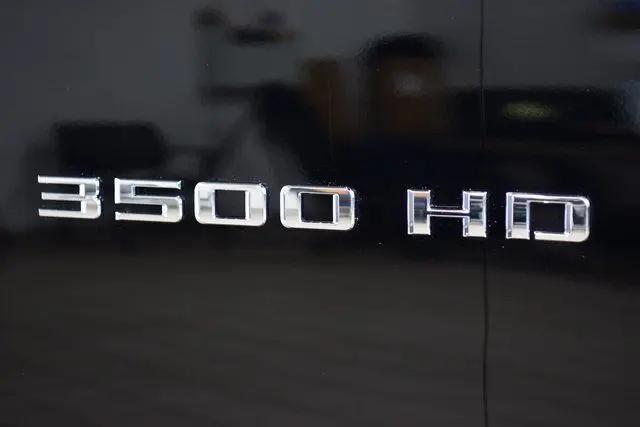 2025 Chevrolet Silverado 3500HD Work Truck