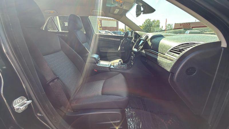 2019 Chrysler 300 Touring