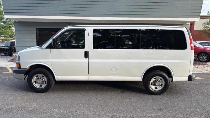 2016 Chevrolet Express LT