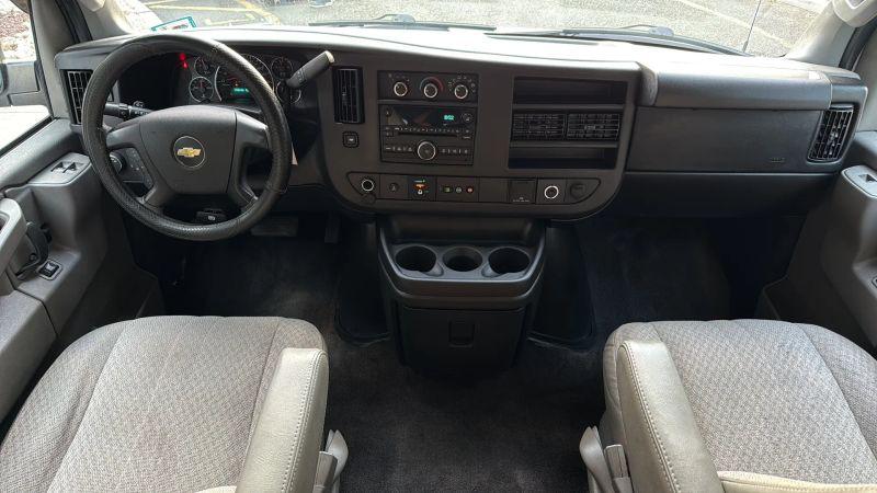 2016 Chevrolet Express LT