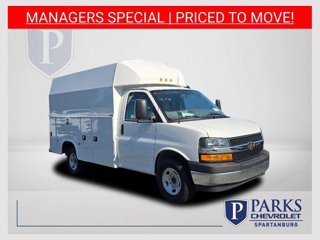 2025 Chevrolet Express Cutaway Work Van for sale in Spartanburg, SC