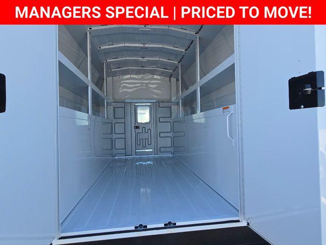 2025 Chevrolet Express Cutaway Work Van
