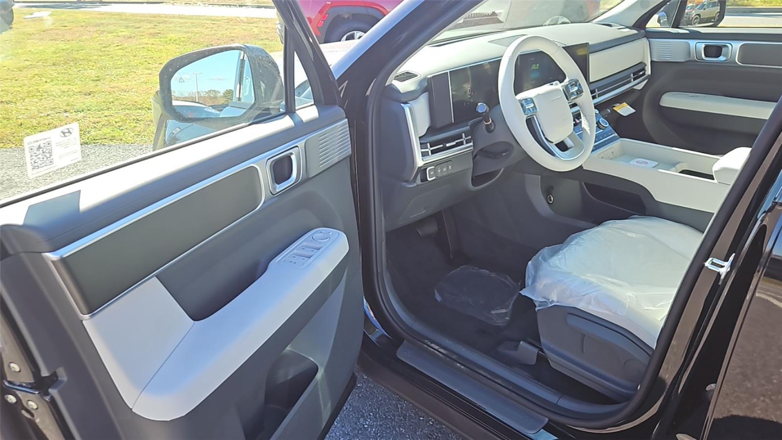 2026 Hyundai Santa Fe SE - Photo 9