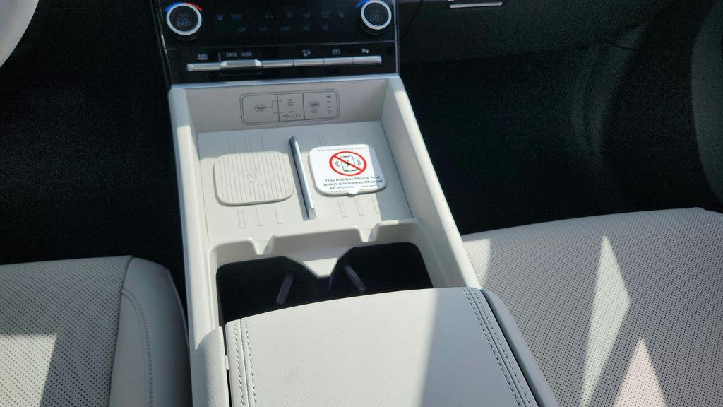2026 Hyundai Santa Fe SEL - Photo 13