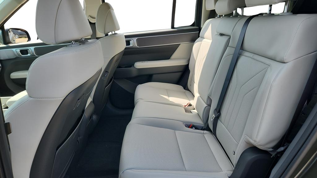 2026 Hyundai Santa Fe SEL - Photo 16