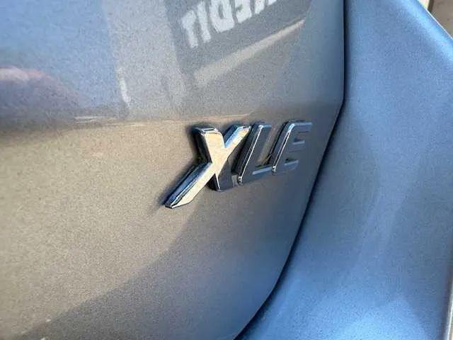2014 Toyota Sienna XLE V6 8 Passenger