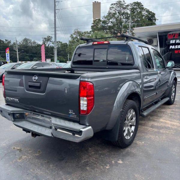 2018 Nissan Frontier SL