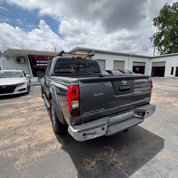 2018 Nissan Frontier SL