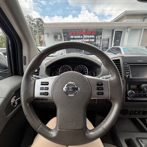 2018 Nissan Frontier SL