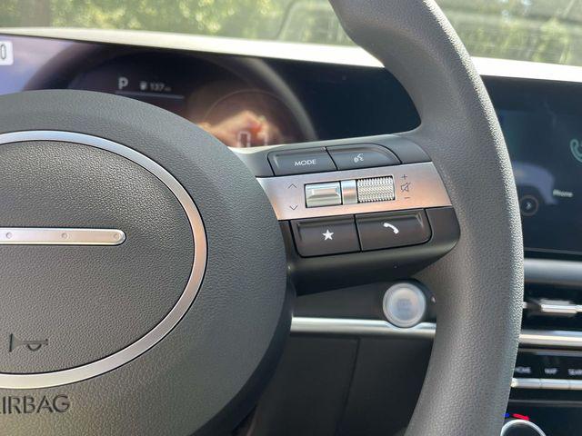 2026 Hyundai Santa Cruz SEL - Photo 16