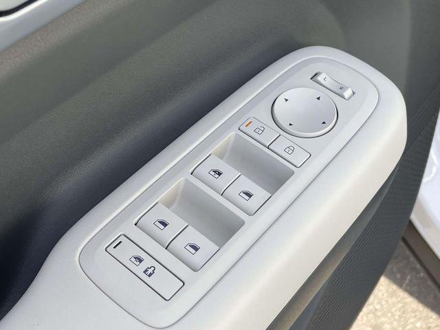 2026 Hyundai Santa Fe SE - Photo 15
