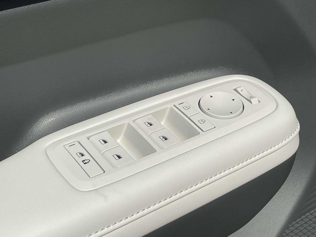 2026 Hyundai Santa Fe SEL - Photo 16