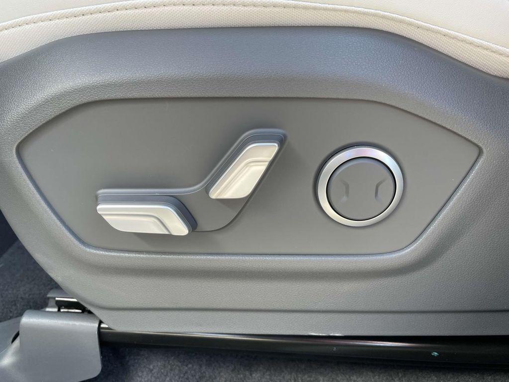 2026 Hyundai Santa Fe SEL - Photo 17