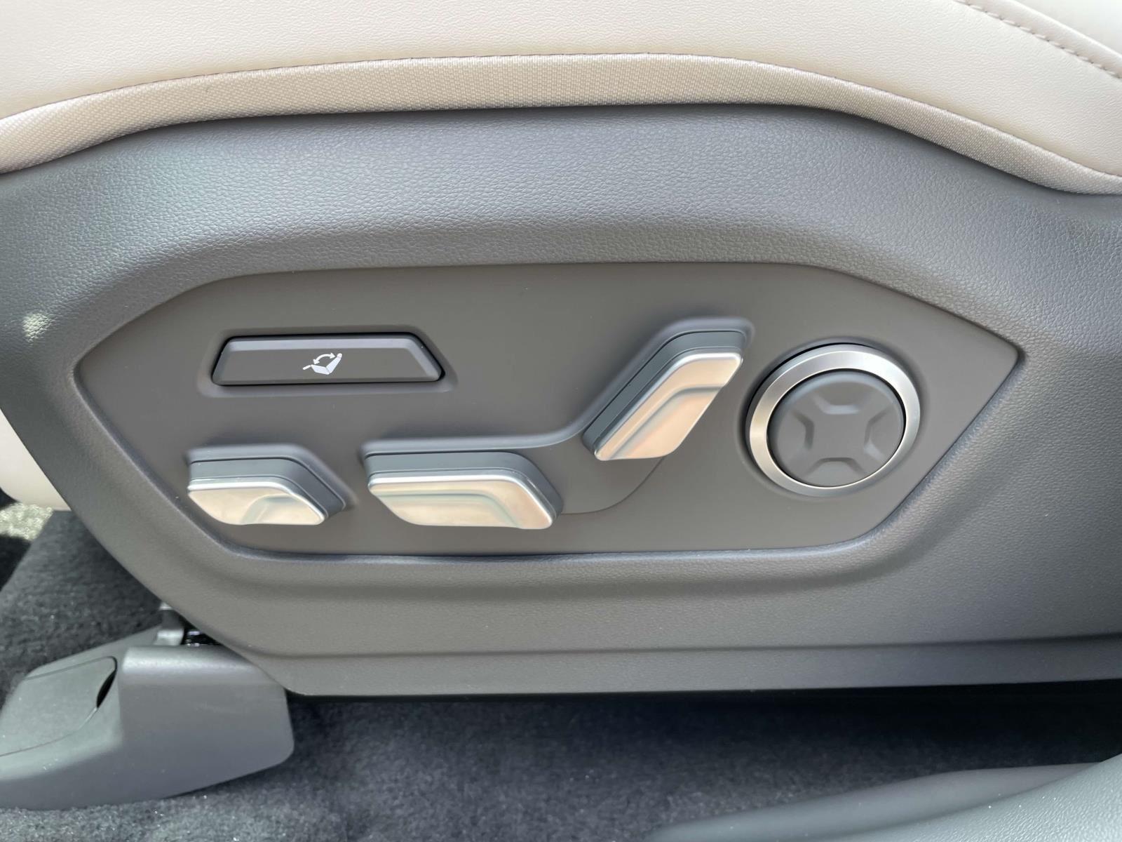 2026 Hyundai Santa Fe Calligraphy - Photo 17