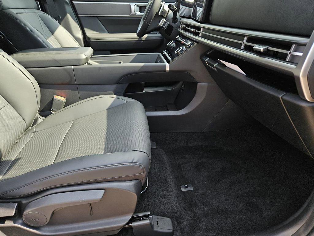 2026 Hyundai Santa Fe SEL - Photo 9
