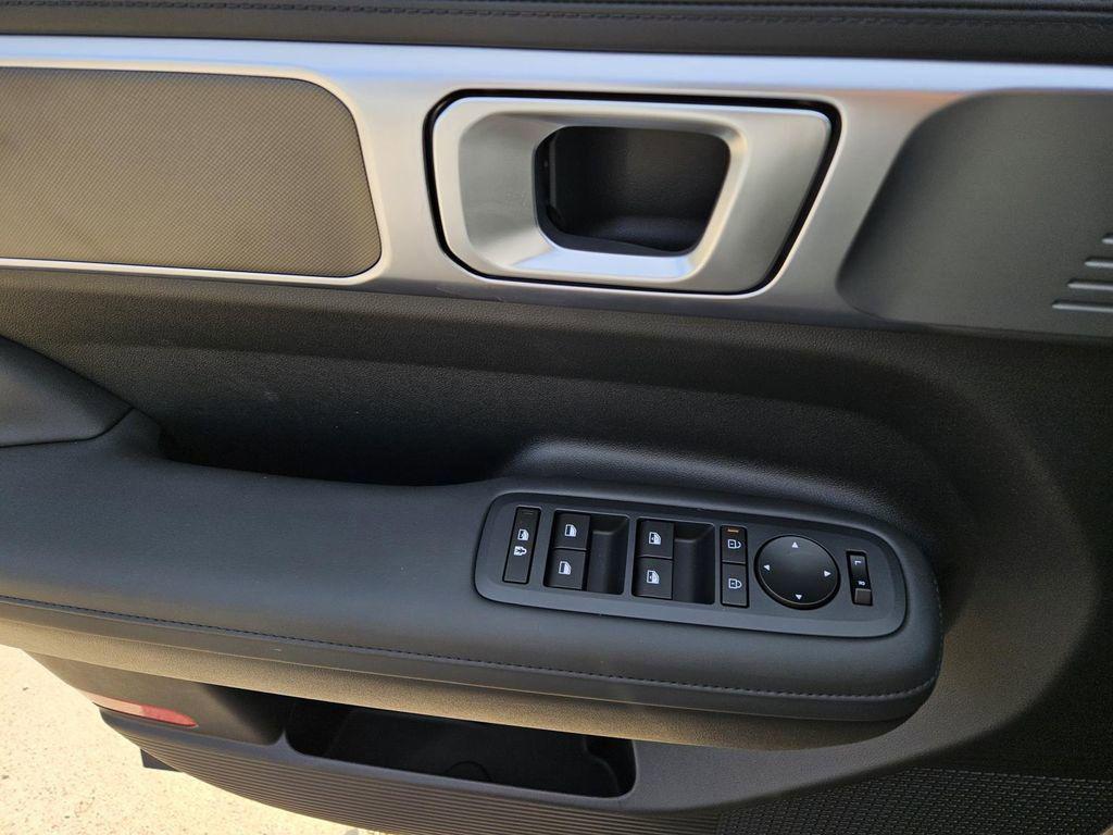 2026 Hyundai Santa Fe SEL - Photo 18