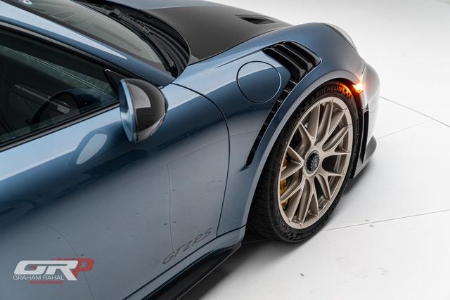 2018 Porsche 911 GT2 RS