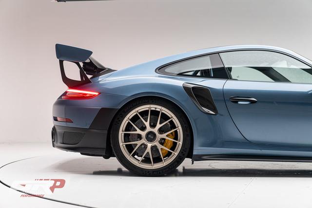 2018 Porsche 911 GT2 RS