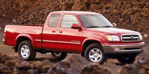 2002 Toyota Tundra SR5's photo