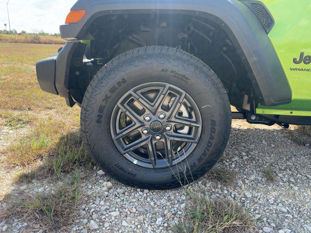 2025 Jeep Wrangler 4-Door Summit 4x4