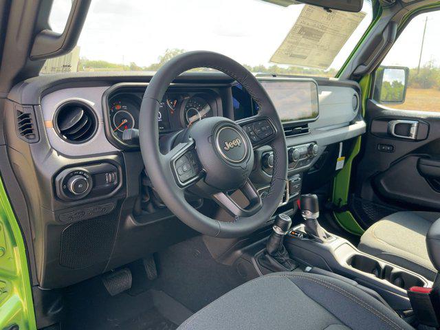 2025 Jeep Wrangler 4-Door Summit 4x4