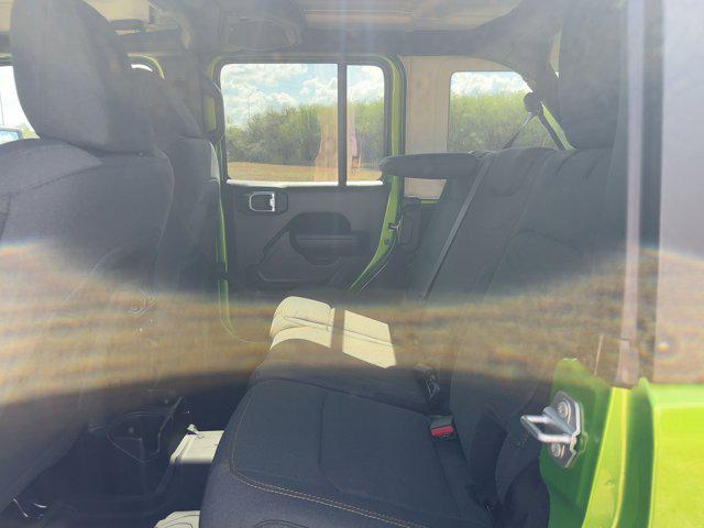 2025 Jeep Wrangler 4-Door Summit 4x4