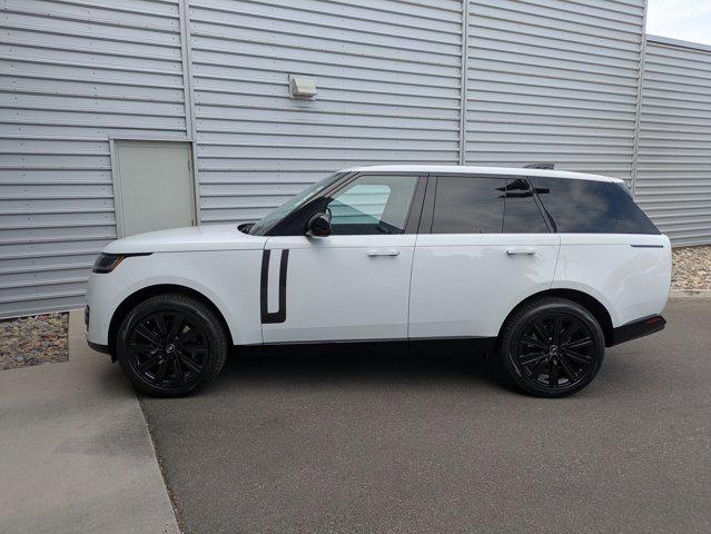 2025 Land Rover Range Rover P530 SE