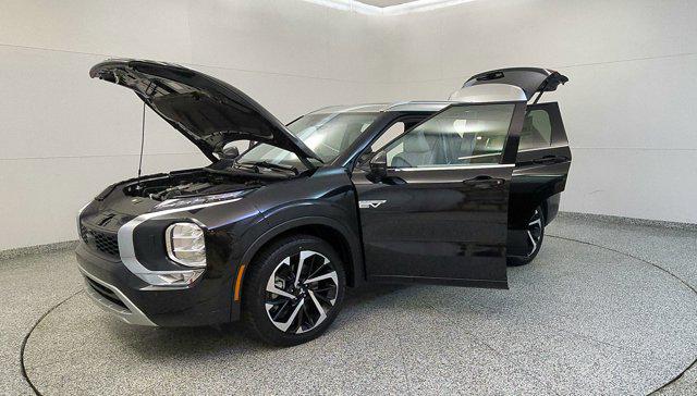 2025 Mitsubishi Outlander PHEV SEL Platinum Edition