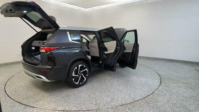 2025 Mitsubishi Outlander PHEV SEL Platinum Edition