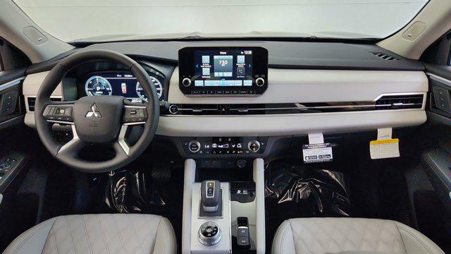 2025 Mitsubishi Outlander PHEV SEL Platinum Edition