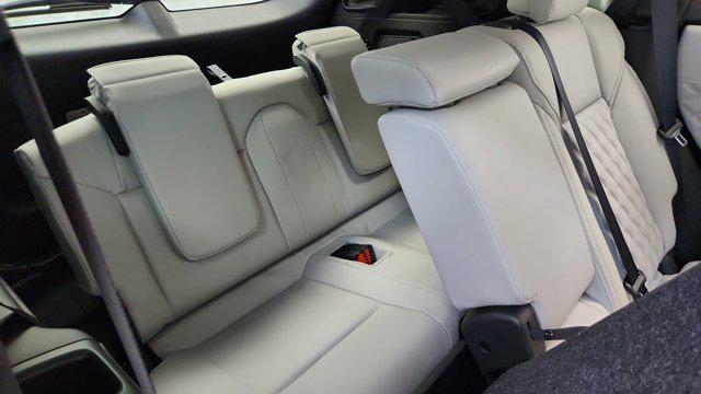 2025 Mitsubishi Outlander PHEV SEL Platinum Edition