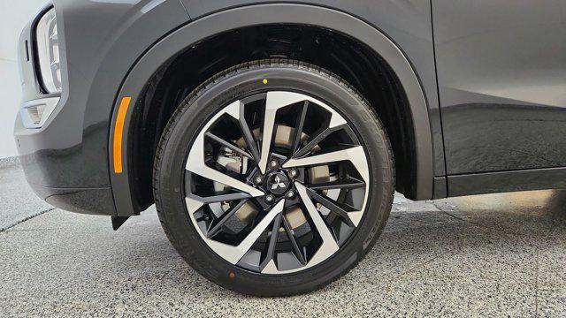 2025 Mitsubishi Outlander PHEV SEL Platinum Edition